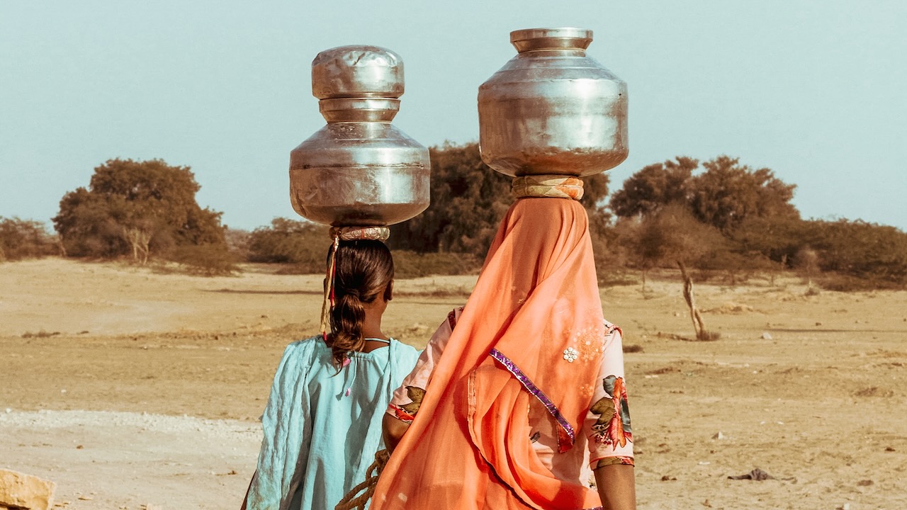 インド / India